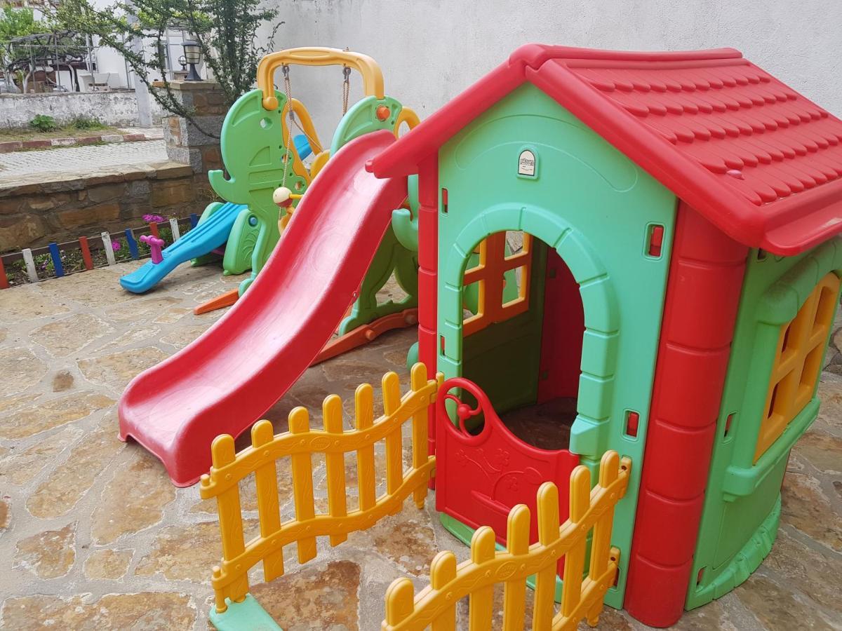 Yeni Bademli Konuk Evi İmroz Dış mekan fotoğraf